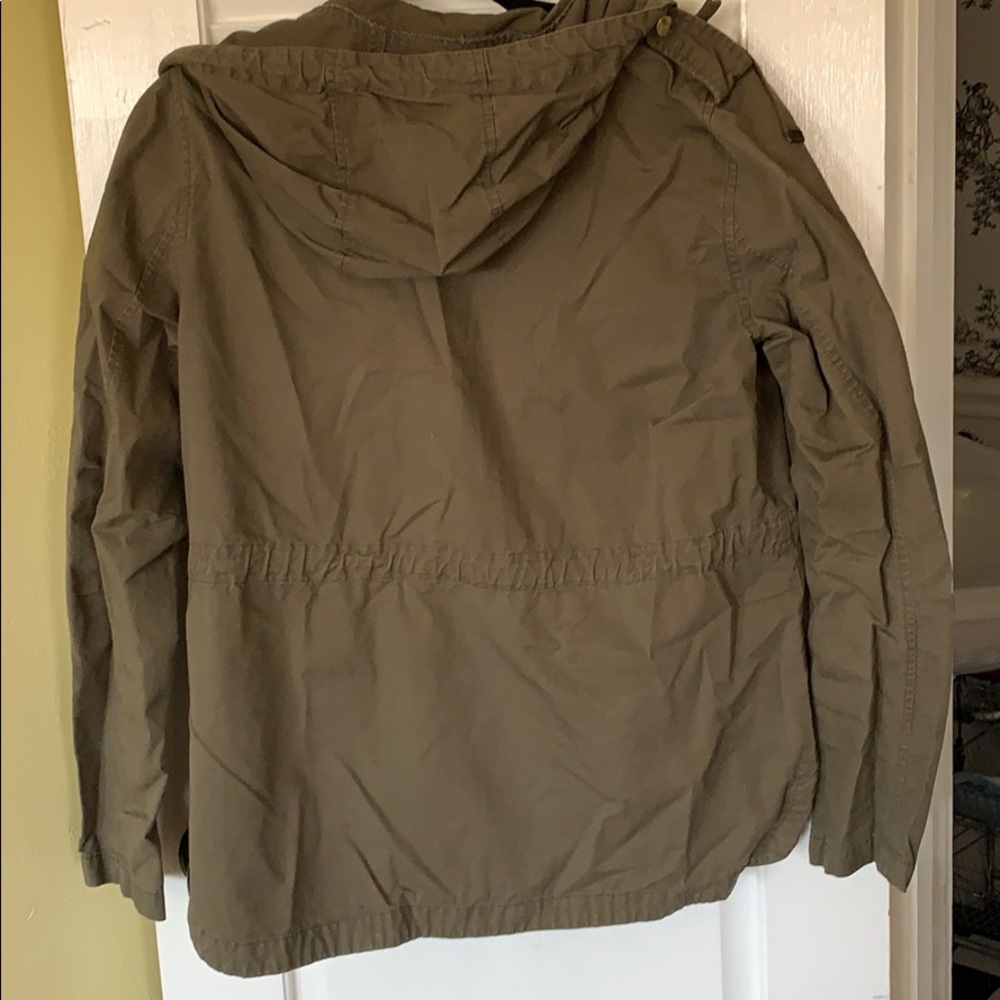 Green jacket - Picture 2 of 2